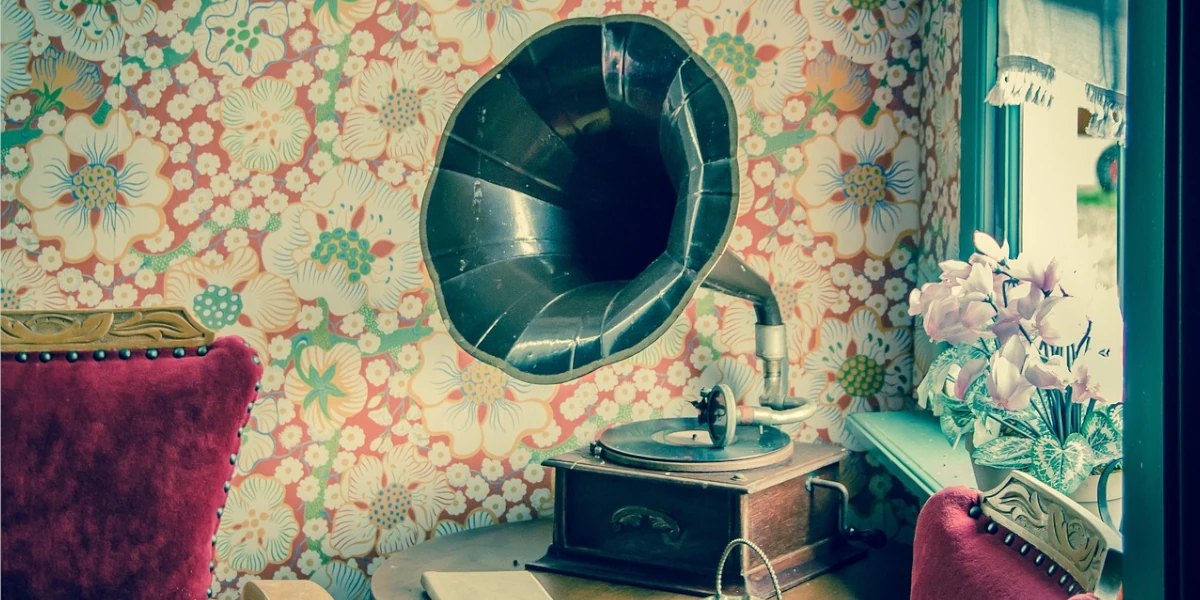 old gramophone