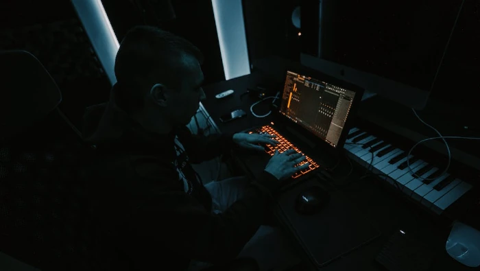 music producer in the laptop