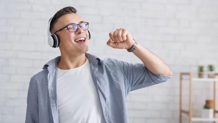 guy singing with deep morning voice